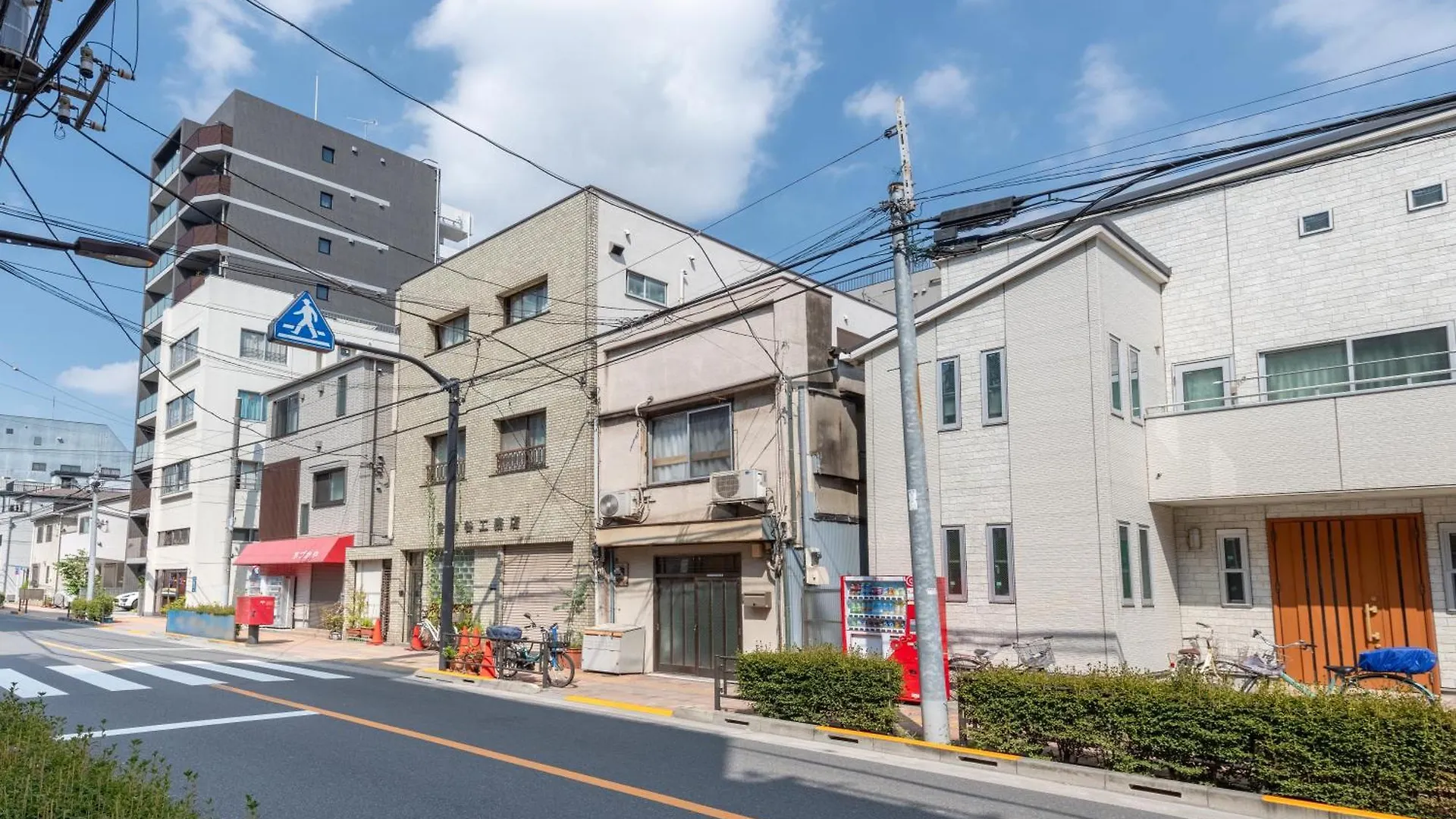 Apartment Panda Hostel Minowa Tokyo Japan