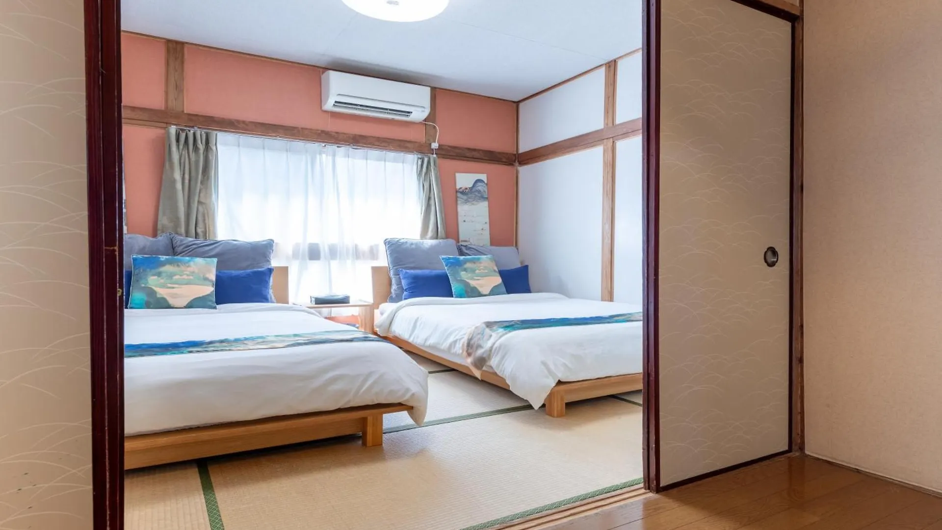 טוקיו Panda Hostel Minowa 0*,