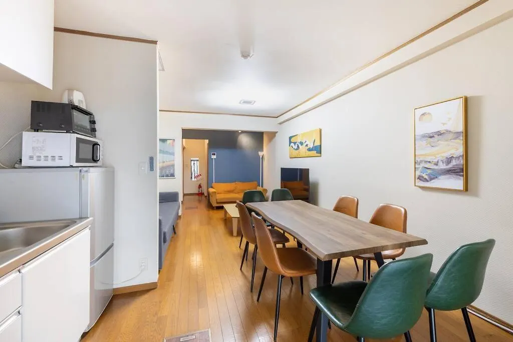 Panda Hostel Minowa Tokyo Japan